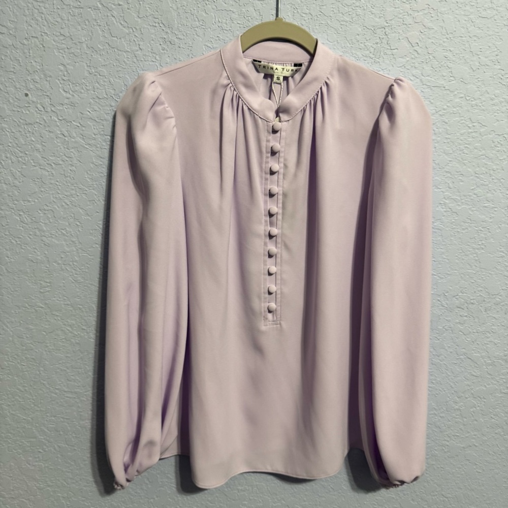 Trina Turk Surf Walk Top In Lavender